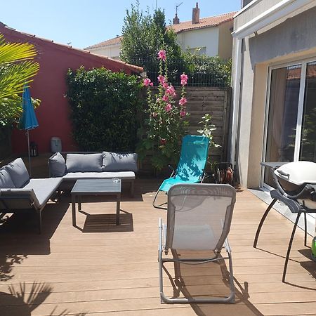 Joli Appartement 50 M2 Classe 3 Etoiles Avec Terrasse Et Jardin Ла-Рошель Экстерьер фото